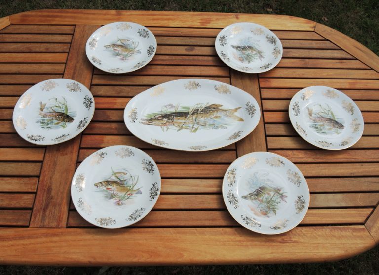 12 ASSIETTES POISSON en porcelaine de Limoges EUR 70,00 - FR