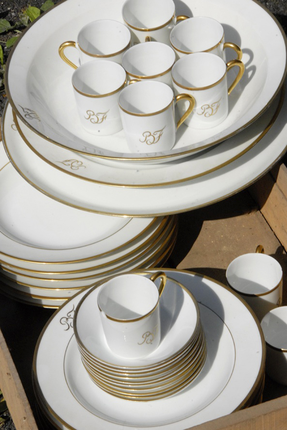 Service Vintage en Porcelaine de Limoges GIRAUD – Peinte Main
