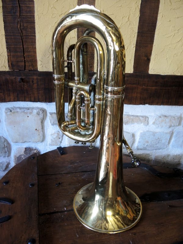 Tuba Vintage en Laiton de Chapuis Lyon