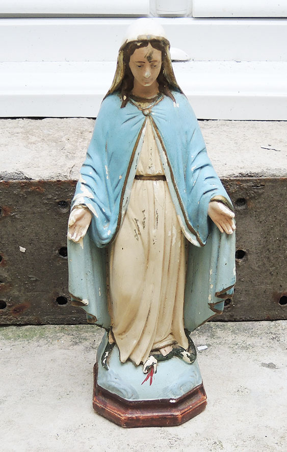 Statuette en Plâtre Vintage : La Vierge Marie H 32 cm