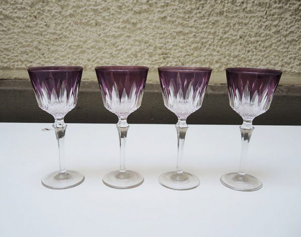 4 Anciens Verres à Pied en Cristal Taillé Transparent & Violet