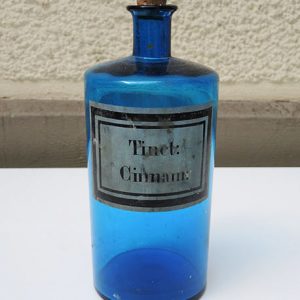 Ancien Pot Apothicaire en Verre Bleu – Tinct : Cinamm