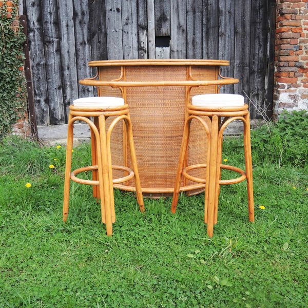 Bar en Rotin avec Ses 2 Tabourets Assortis