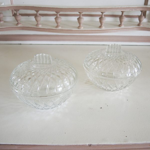 Anciennes Bonbonnières en Verre Taille