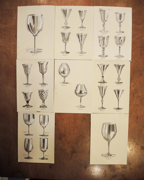 7 Anciennes Illustrations de Verres à Pied