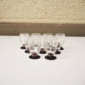 9 Anciens Verres à Digestif Art Déco