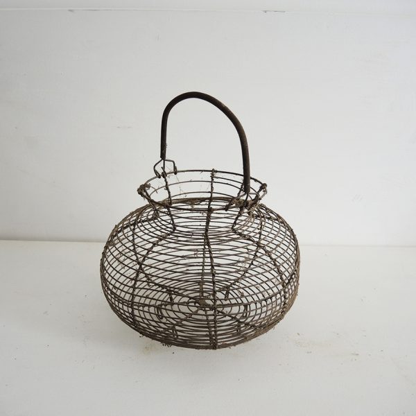 Ancien Panier à Œufs en Métal