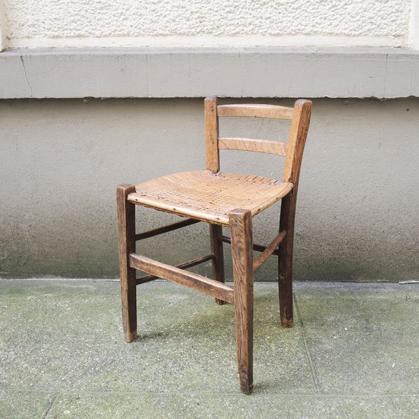 Ancienne Chaise Pour Enfant en Bois & Cannage