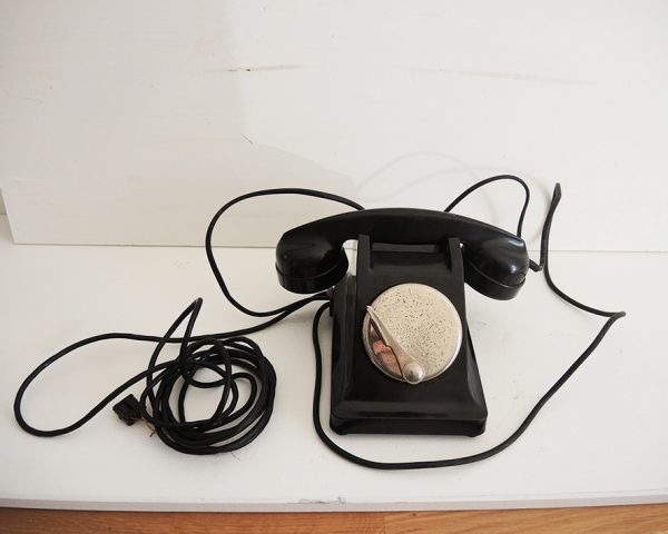 Ancienne Téléphone PTT 328-0001"SW"