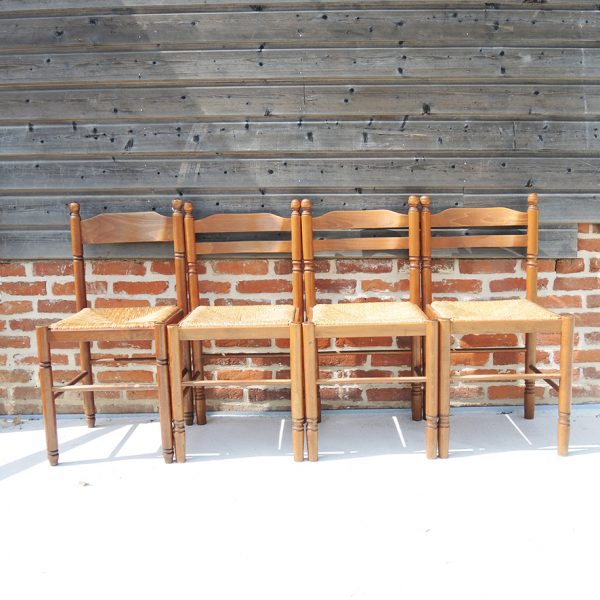 4 Anciennes Chaises en Bois & Paille