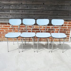 4 Anciennes Chaises en Formica Bleue