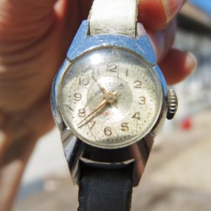 Ancienne Montre Femme Precia