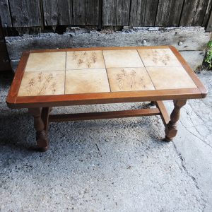 Ancienne Table Basse en Bois & Carreaux de Céramique