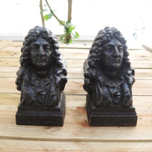 Anciens Chenets en Fonte Molière