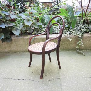 Ancien Fauteuil Enfant en Bois Courbé