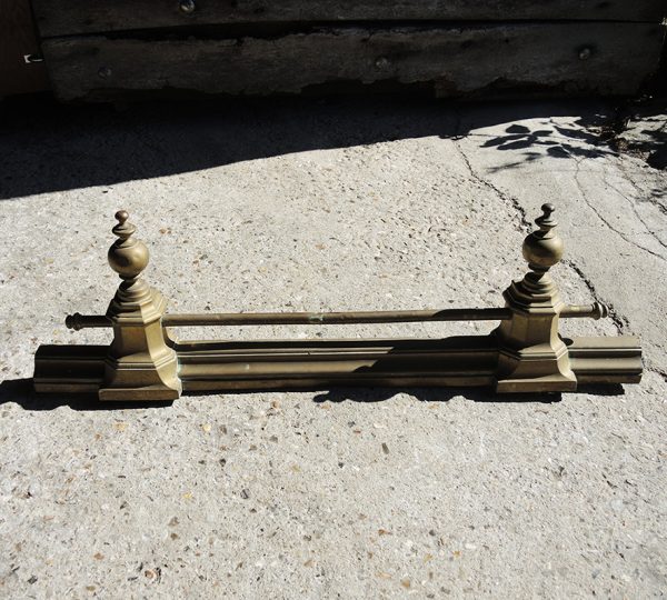 Ancienne Barre de Cheminée en Laiton