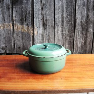 Ancienne Cocotte Ronde en Fonte Verte No 25