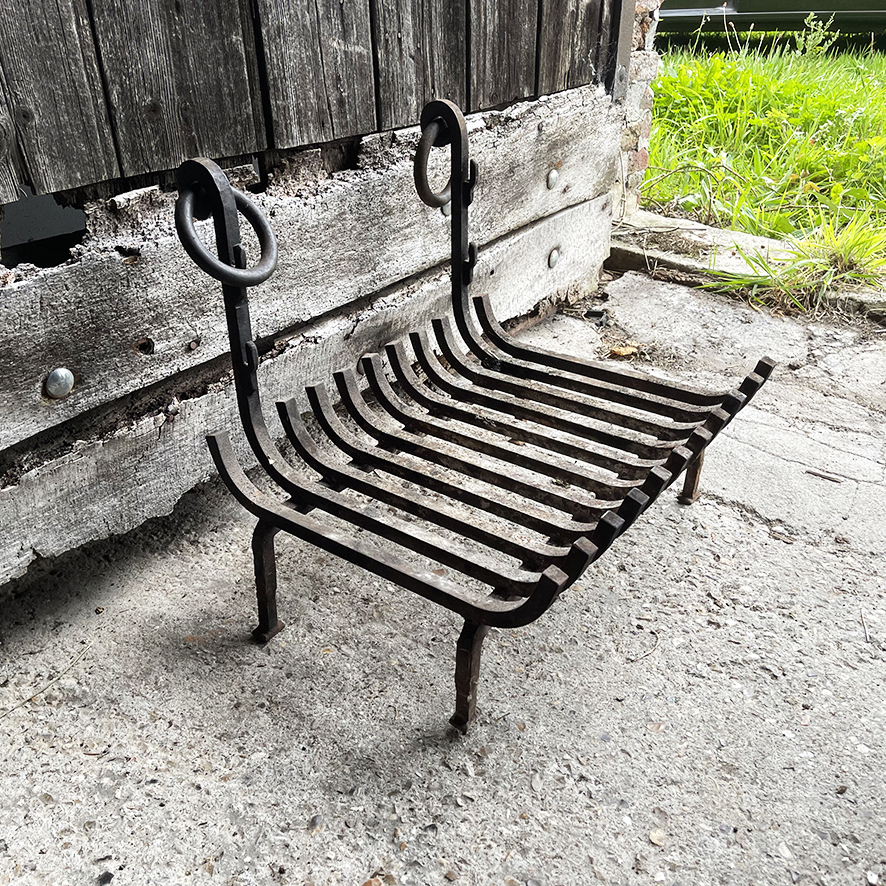 Ancienne Grille de Cheminée en Fonte (2)