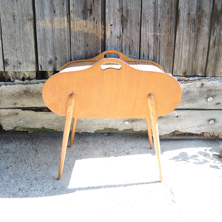 Ancienne Travailleuse en Bois de Style Scandinave (3)