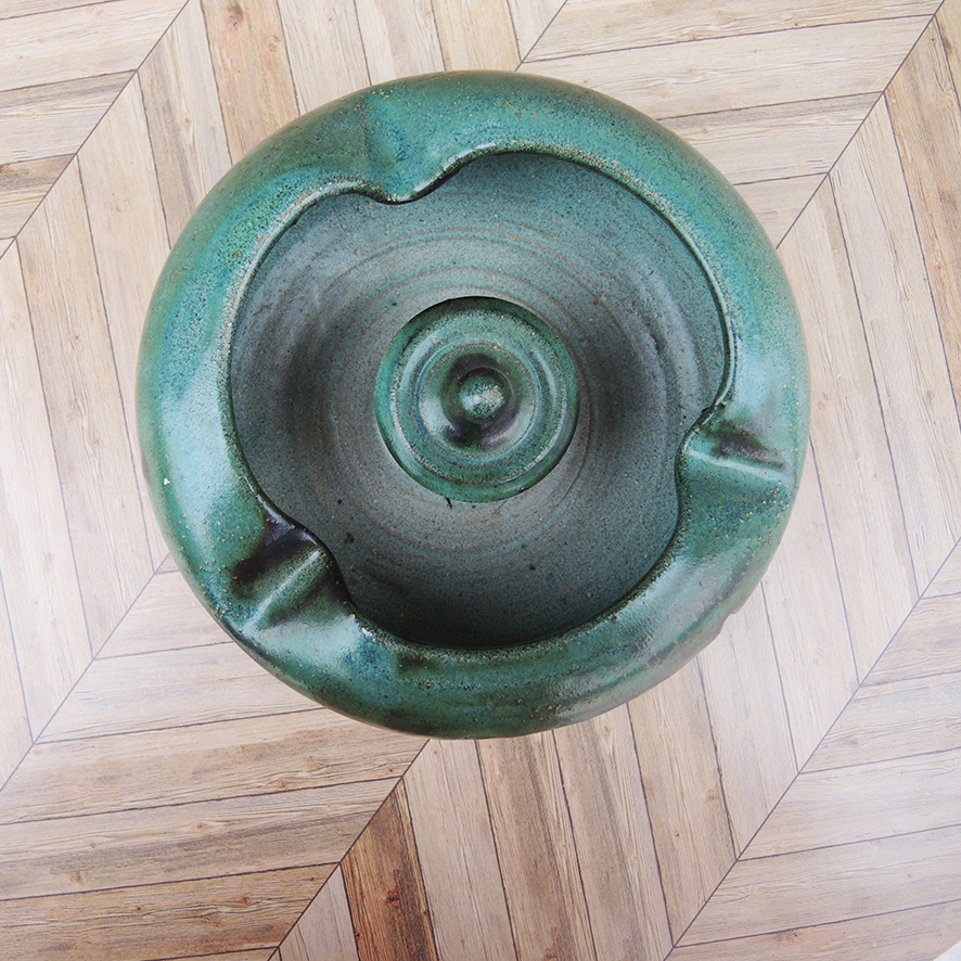 Ancien Cendrier en Céramique Verte Jean Marais (2)