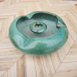 Ancien Cendrier en Céramique Verte Jean Marais