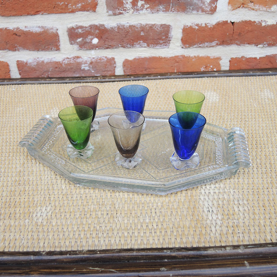 6 Anciens Verres à Liqueur en Verre Coloré (4)