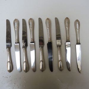 9 Anciens Couteaux en Inox Grossmann