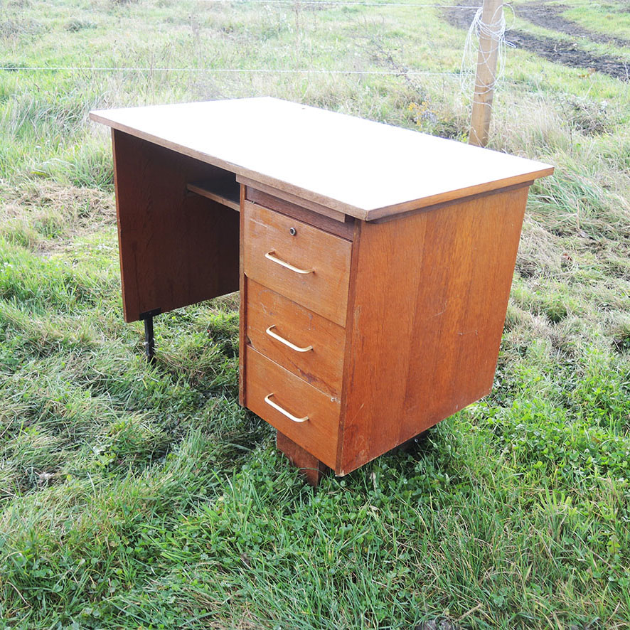 Ancien Bureau en Bois avec 3 Tiroirs (8)