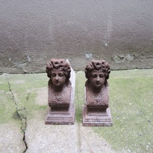 Ancien Chenets en Fonte Femme aux Boucles