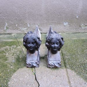 Anciens Chenets en Fonte Bacchantes