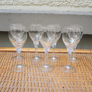 7 Anciens Verres à Pied en Verre Transparent