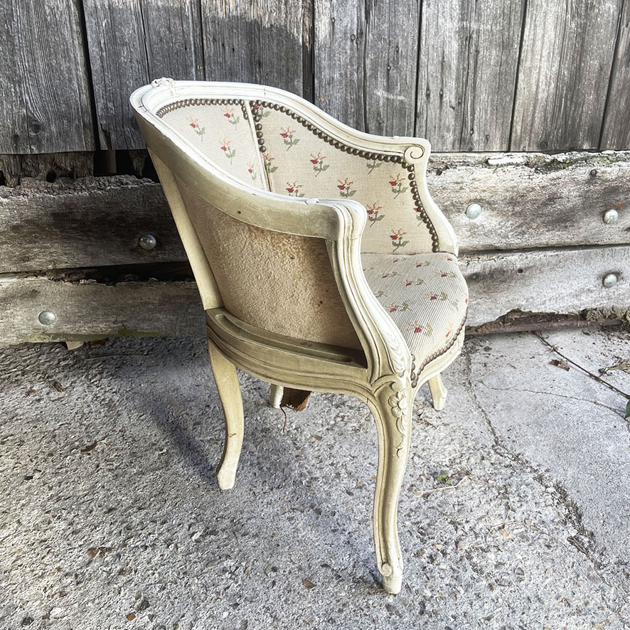 Ancien Fauteuil Bergère Pour Enfant (1)