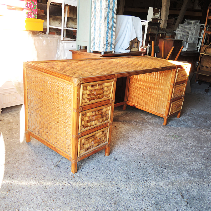 Ancien Très Grand Bureau en Bois & Osier Clair (4)