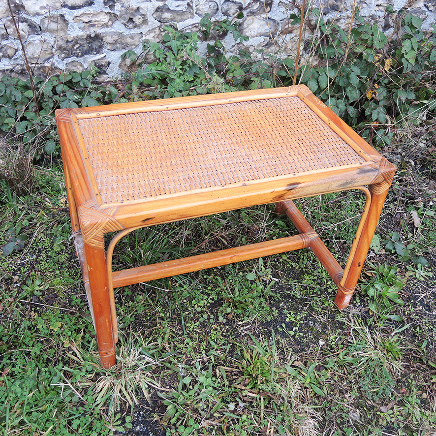 Ancienne Table Basse en Bois & Osier Clair (2)