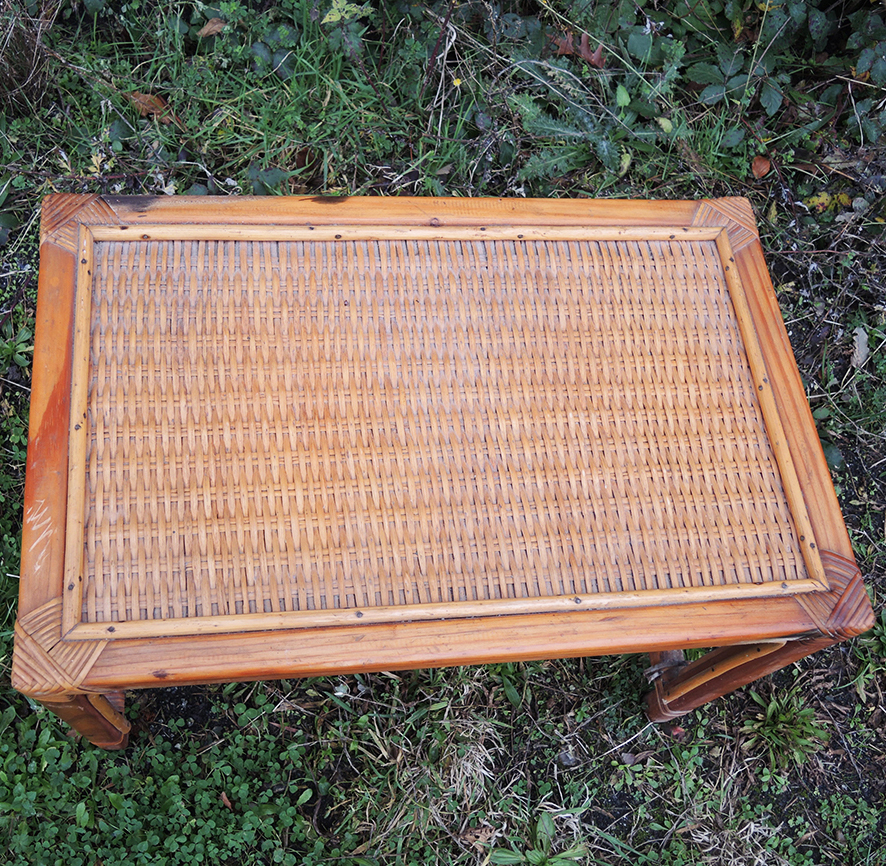 Ancienne Table Basse en Bois & Osier Clair (4)