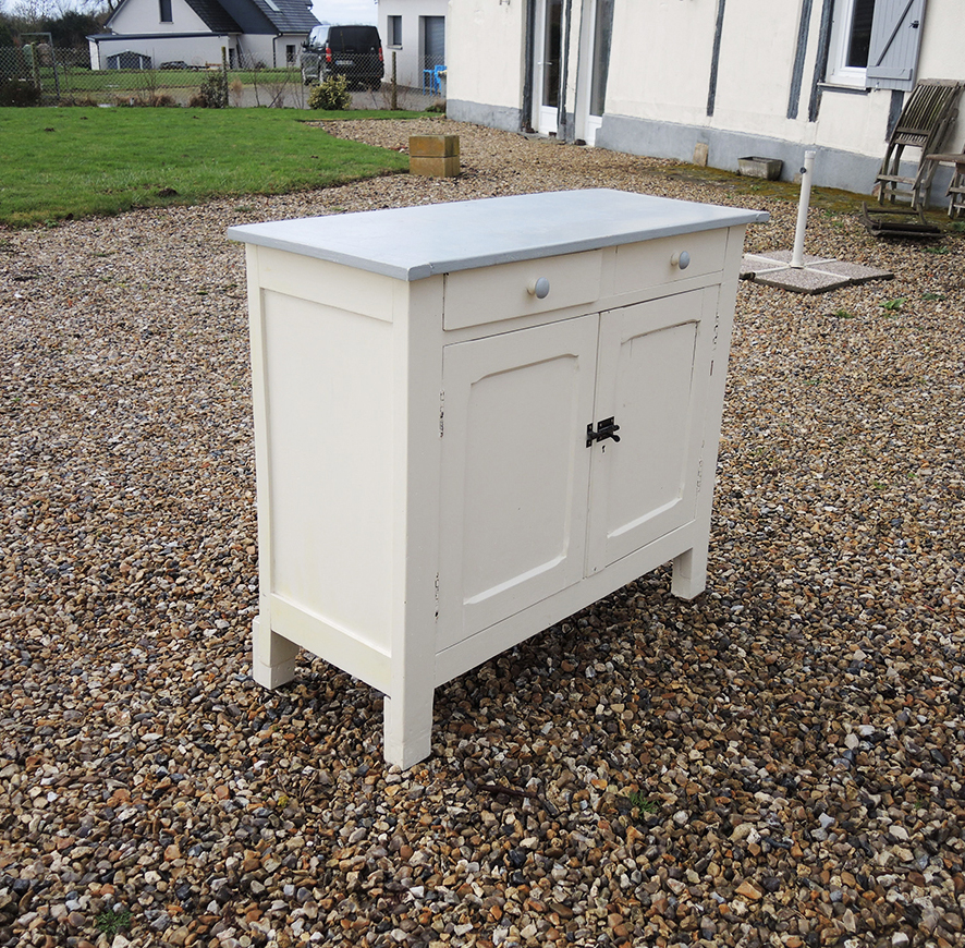 Ancien Buffet Bas Parisien en Bois Blanc (1)
