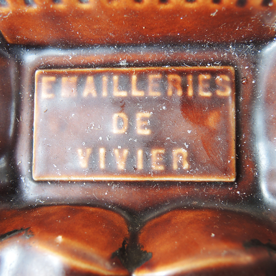 Ancien Cendrier Publicitaire en Fonte Emaillée EMAILLERIES DE VIVIER (4)