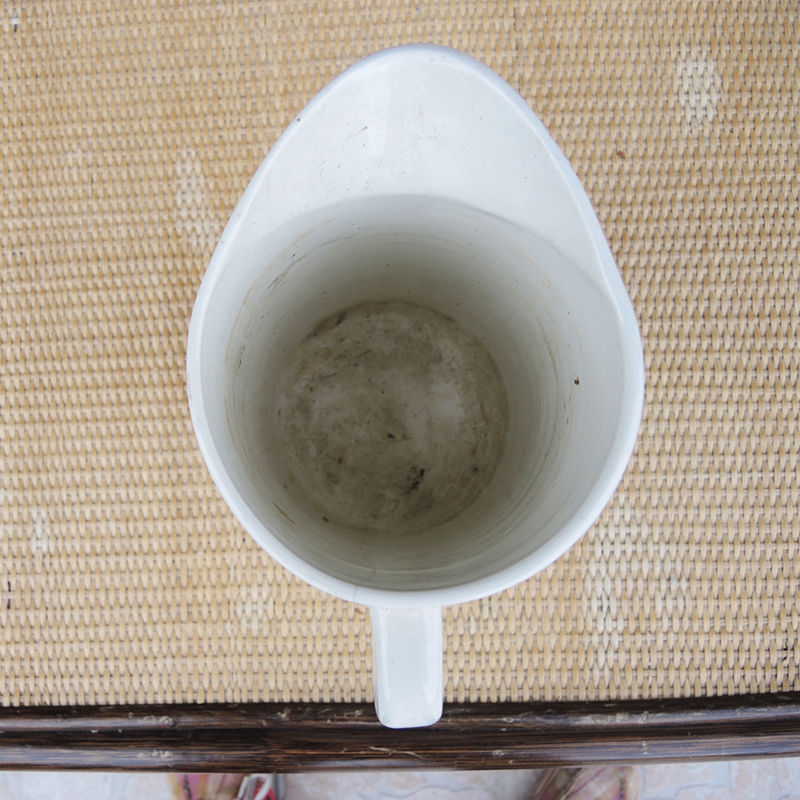 Ancien Broc de Toilette en Céramique de Ceranord – Image 4