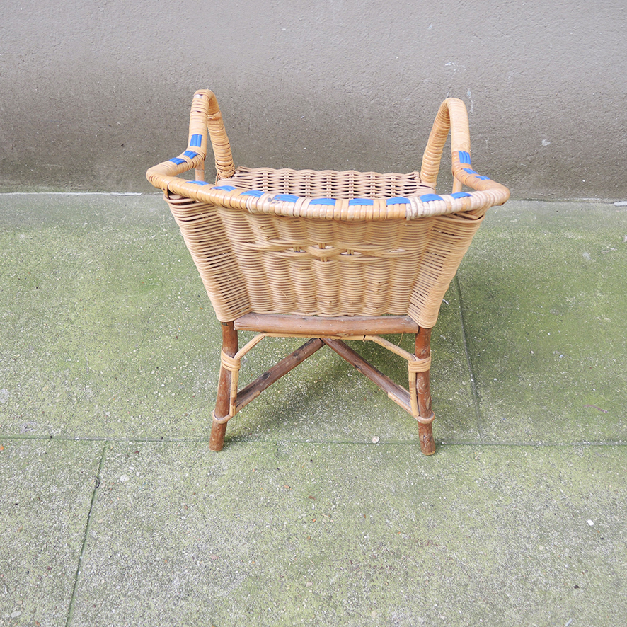 Ancien Fauteuil en Osier Pour Enfant (6)