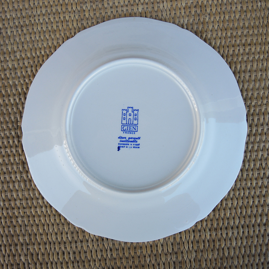 Ancienne Assiette à Dessert en Céramique Gien – Décor Coq & Pivoines (4)