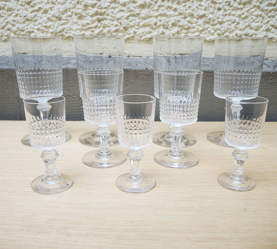 Lot de 9 Anciens Verres à Pied de Style Baccarat (4)