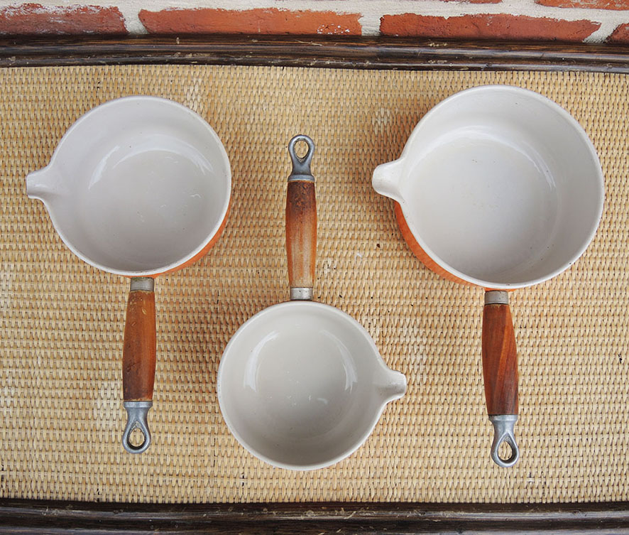 3 Anciennes Casseroles en Fonte Orange Le Creuset (1)