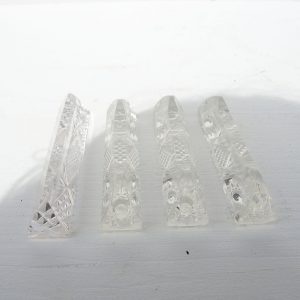 4 Anciens Porte-Couteaux Pyramide en Cristal Taillé