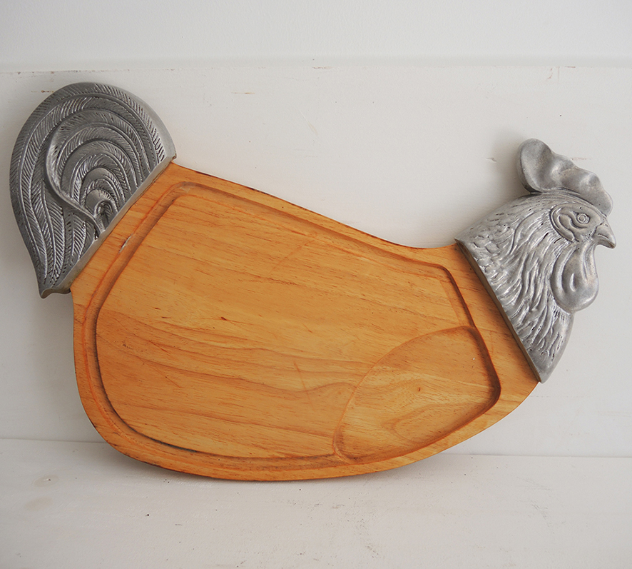 Ancienne Grande Planche à Découper Coq en Bois & Métal