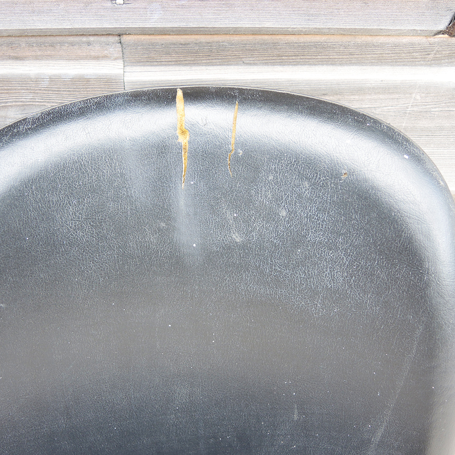4 Anciennes Chaises "Pégase" - Pierre Guariche pour Baumann - Image 11