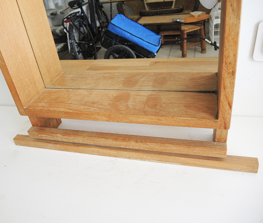 Ancien Grand Miroir de Salle de Bains en Bois Massif – Image 3