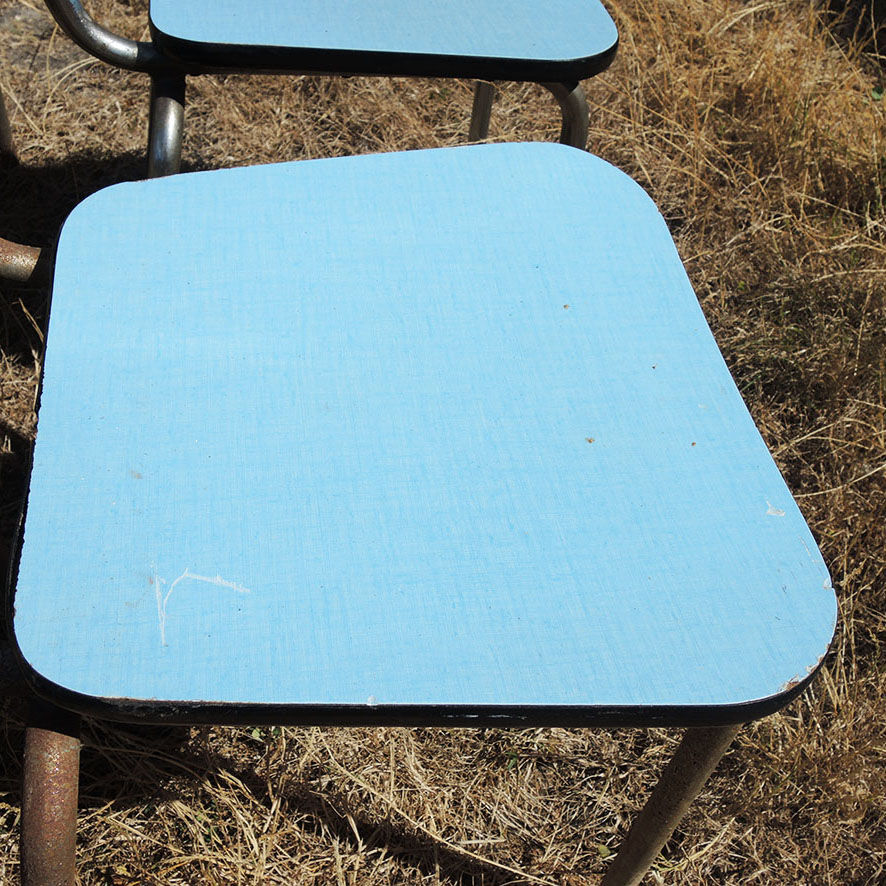 4 Anciennes Chaises en Formica Bleu Ciel - Image 6