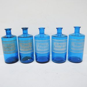5 Anciens Flacons d'Apothicaire en Verre Bleu