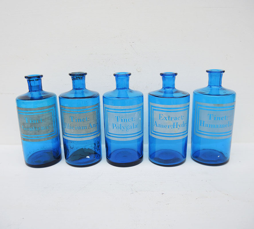 5 Anciens Flacons d'Apothicaire en Verre Bleu