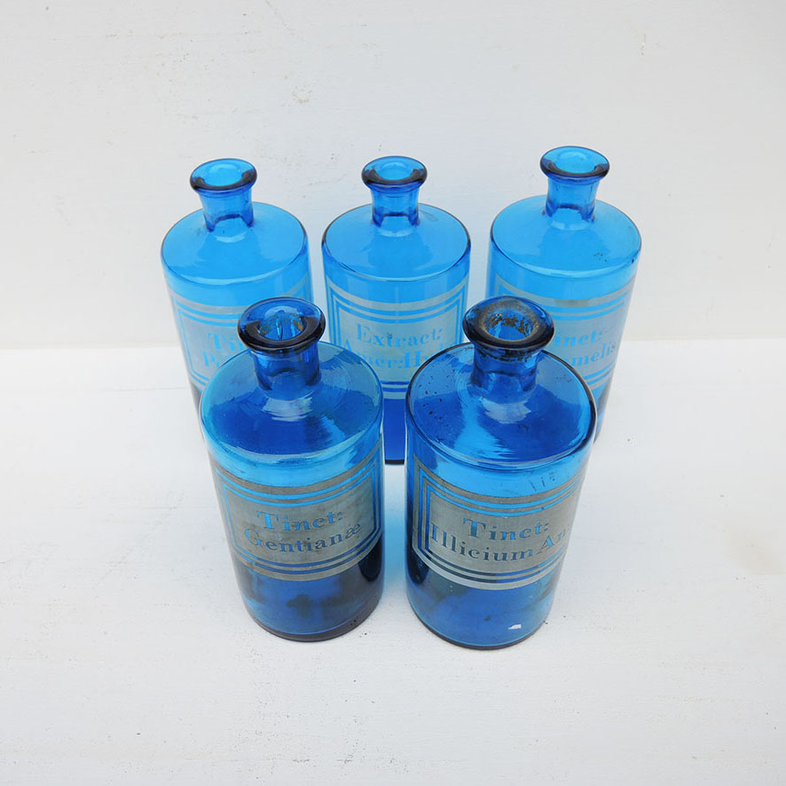 5 Anciens Flacons d'Apothicaire en Verre Bleu – Image 3